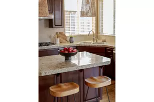 13357 SW Alpine View Dr, Tigard, OR 97224 - Photo 9