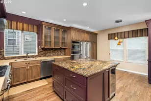 3531 S Kelly Ave, Portland, OR 97239 - Photo 17