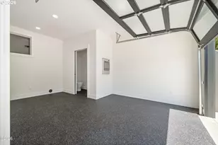 1025 NE 7th Dr, Newport, OR 97365 - Photo 29