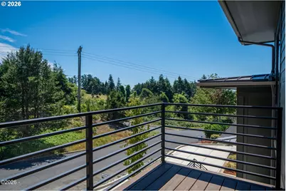 1025 NE 7th Dr, Newport, OR 97365 - Photo 41