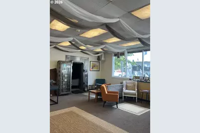 502 S Trade St, Amity, OR 97101 - Photo 25