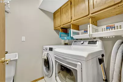 535 NE 24th St, Gresham, OR 97030 - Photo 21