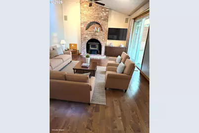 535 NE 24th St, Gresham, OR 97030 - Photo 13