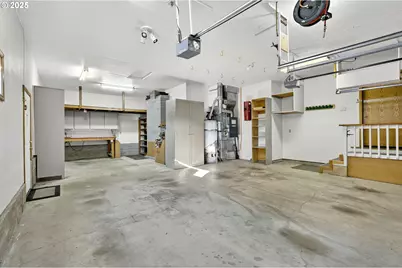 535 NE 24th St, Gresham, OR 97030 - Photo 41