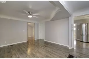 12700 SE 27th Ave, Milwaukie, OR 97222 - Photo 9