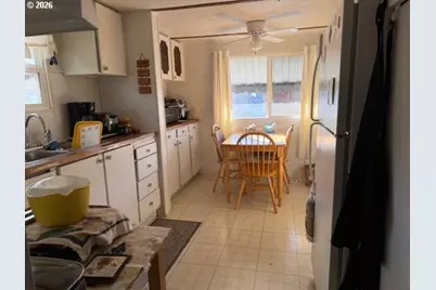 16901 SE Division St #87, Portland, OR 97236 - Photo 5