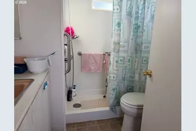16901 SE Division St #87, Portland, OR 97236 - Photo 9
