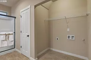 13615 SE Almond Dr, Clackamas, OR 97015 - Photo 7