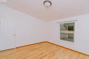 88247 Ellmaker Rd, Veneta, OR 97487 - Photo 35