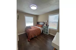 209 E 10th St, The Dalles, OR 97058 - Photo 9