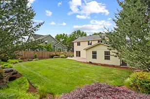 3220 N Knoll Dr, Newberg, OR 97132 - Photo 43