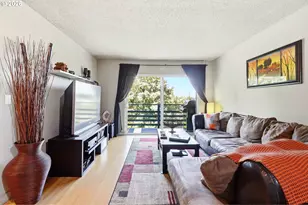 1300 NE 68th Ave, Portland, OR 97213 - Photo 15