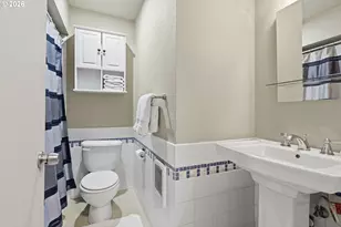 1300 NE 68th Ave, Portland, OR 97213 - Photo 19