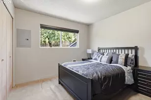 1300 NE 68th Ave, Portland, OR 97213 - Photo 17