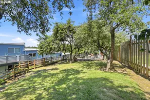 1300 NE 68th Ave, Portland, OR 97213 - Photo 7