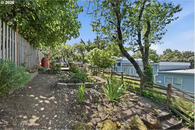 1300 NE 68th Ave #13, Portland, OR 97213 - Photo 25