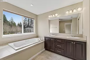 5595 NE Azores Ct, Hillsboro, OR 97124 - Photo 25