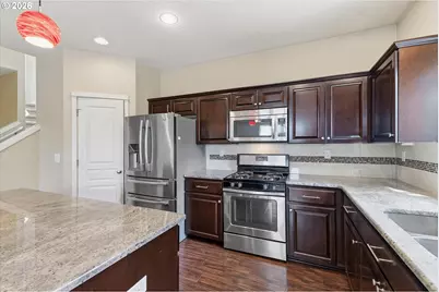 5595 NE Azores Ct, Hillsboro, OR 97124 - Photo 7