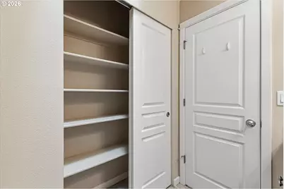 5595 NE Azores Ct, Hillsboro, OR 97124 - Photo 33