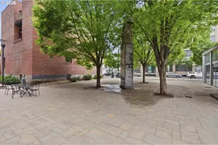 333 NW 9th Ave, Portland, OR 97209 - Photo 33