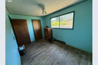 211 E Alder St, Powers, OR 97466 - Photo 25