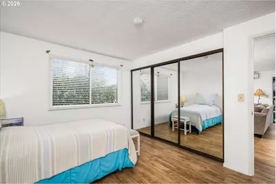 2026 Lake Isle Dr, Eugene, OR 97401 - Photo 21