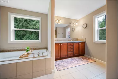 7411 SE Cottrell Rd, Gresham, OR 97080 - Photo 17