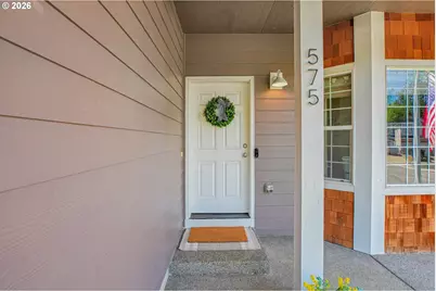 575 NE Caden Ct, Estacada, OR 97023 - Photo 3