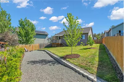 575 NE Caden Ct, Estacada, OR 97023 - Photo 37