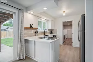 106 Monterey Dr, Kelso, WA 98626 - Photo 7