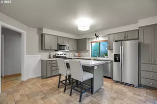 18840 SW Hart Rd, Beaverton, OR 97007 - Photo 17