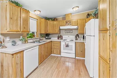 140 Leland Rd, Longview, WA 98632 - Photo 17