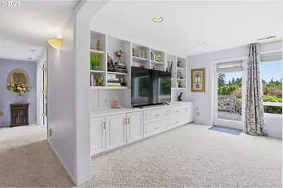 1720 7th St, Columbia City, OR 97018 - Photo 23