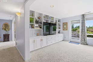 1720 7th St, Columbia City, OR 97018 - Photo 23