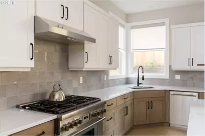 8972 SW Lintner Ter, Portland, OR 97223 - Photo 13