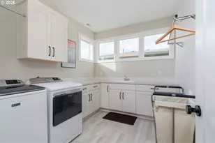 8972 SW Lintner Ter, Portland, OR 97223 - Photo 21