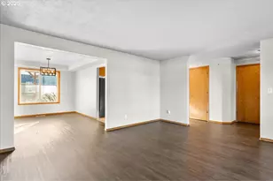 248 N Hazelbrook Dr, Keizer, OR 97303 - Photo 7