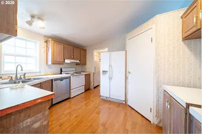 777 College Park Dr NW #49, Albany, OR 97322 - Photo 7