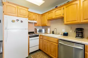 30555 Sandy Dr, Gold Beach, OR 97444 - Photo 37