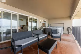 30555 Sandy Dr, Gold Beach, OR 97444 - Photo 35