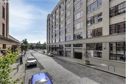 1314 NW Irving St #504, Portland, OR 97209 - Photo 35