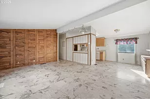 450 SE Lacreole Dr, Dallas, OR 97338 - Photo 5