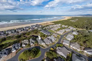 5920 SW Arbor Dr, Newport, OR 97366 - Photo 39