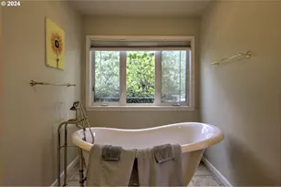 17130 Eastwood Ln, Brookings, OR 97415 - Photo 33