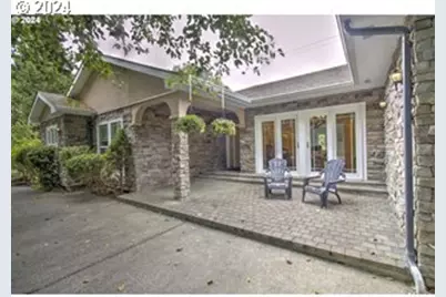 17130 Eastwood Ln, Brookings, OR 97415 - Photo 3