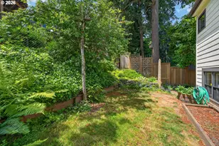329 SE Gilham Ave, Portland, OR 97215 - Photo 39