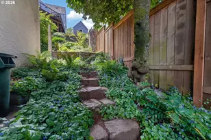 329 SE Gilham Ave, Portland, OR 97215 - Photo 37