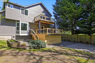 392 Dellwood Dr, Eugene, OR 97405 - Photo 47