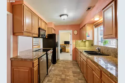 14653 Ottaway Rd NE, Aurora, OR 97002 - Photo 3