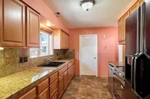 14653 Ottaway Rd NE, Aurora, OR 97002 - Photo 11